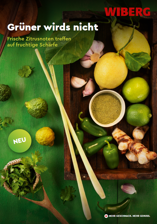 Titelseite des WIBERG Produktfolders „Grüner wird’s nicht. Frische Zitrusnoten treffen auf fruchtige Schärfe“ zum WIBERG Curry grün.