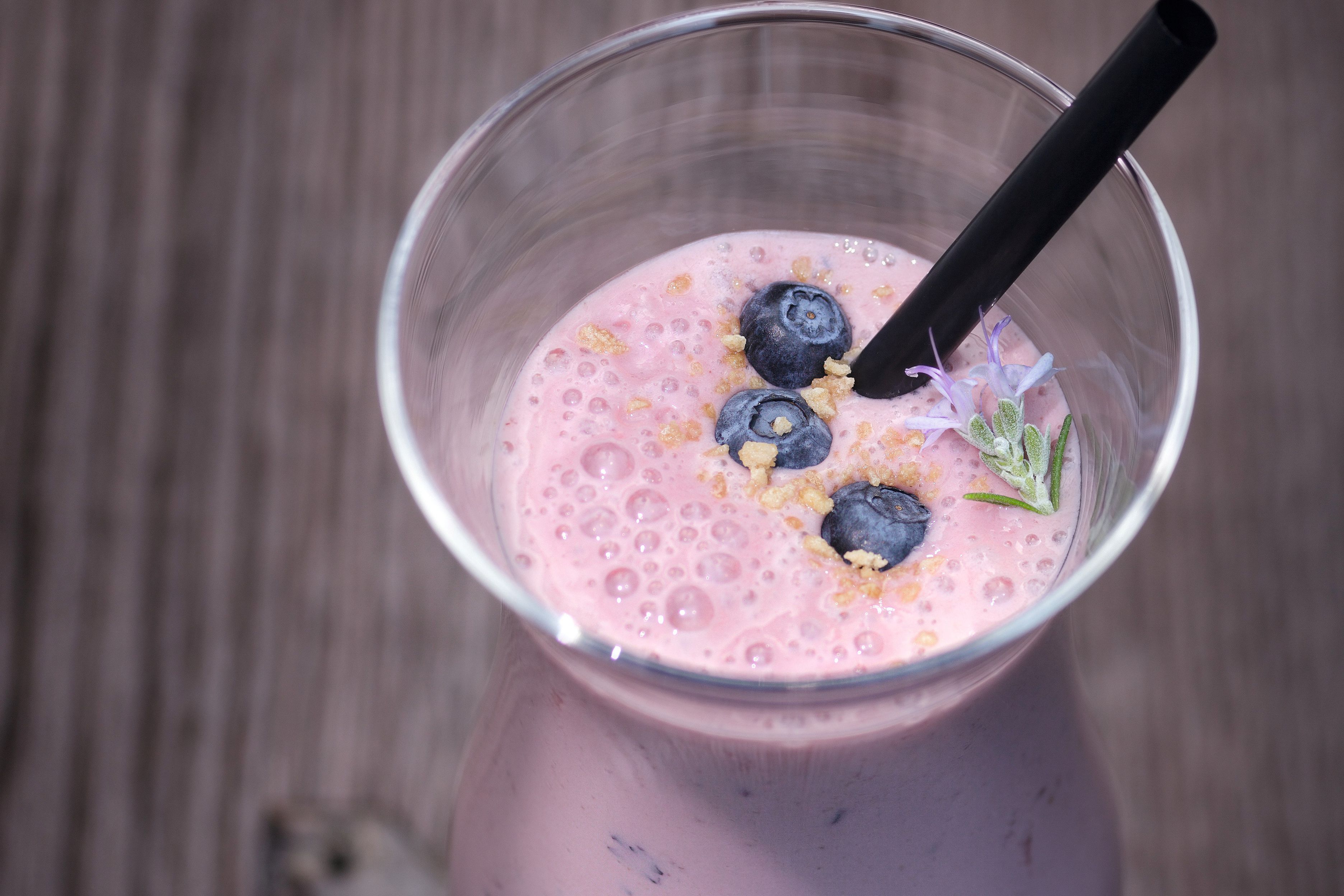 Beeriger Milcheisshake