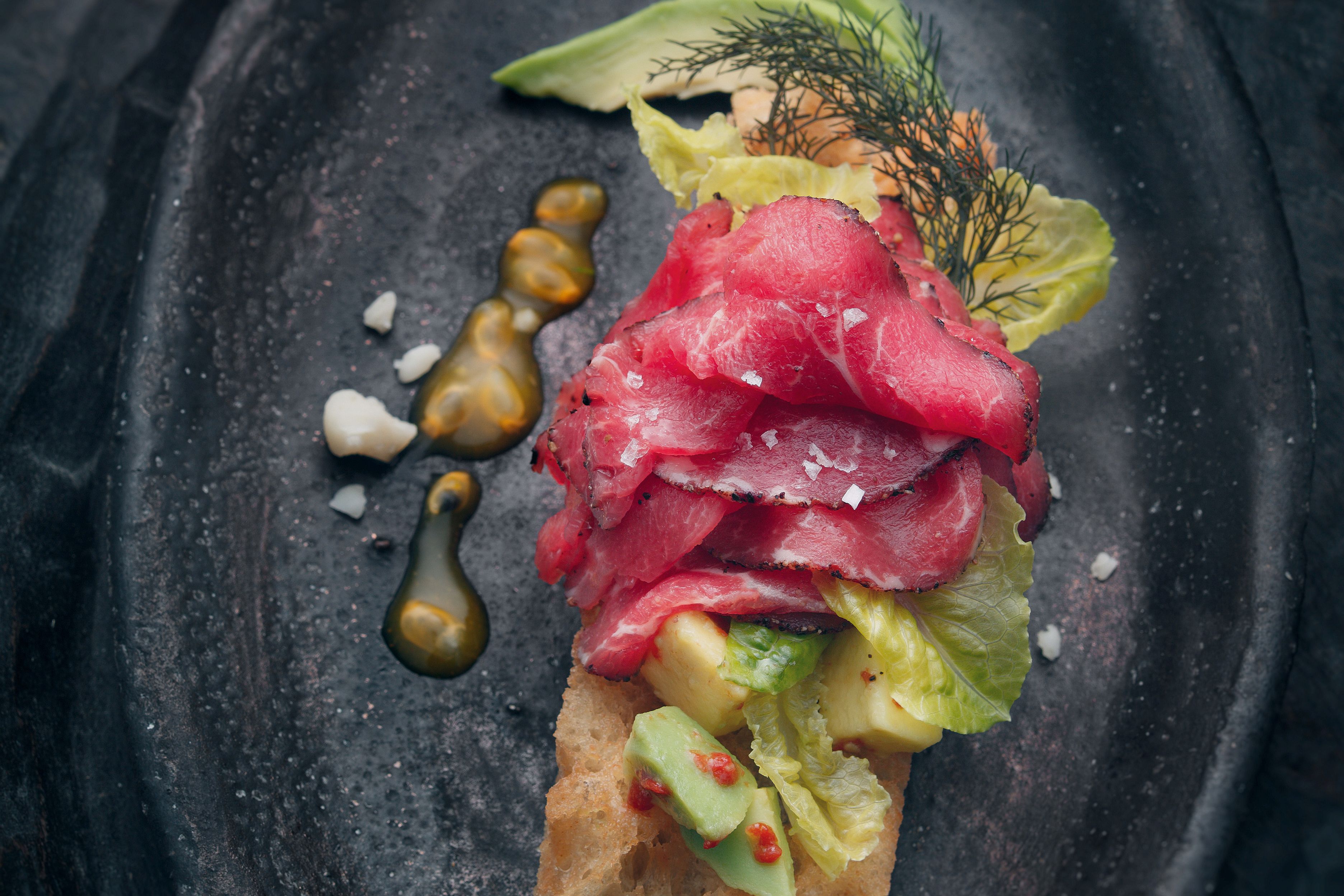 Rindercarpaccio mit Langpfeffer